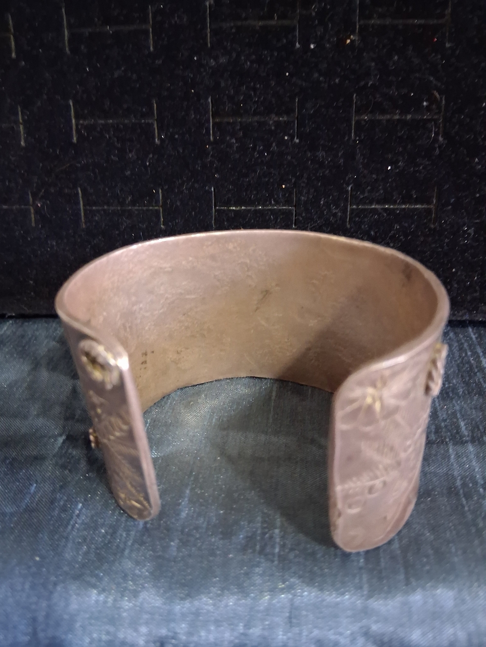 Old Pawn Native American Turquoise Oval Stone Sterling Silver Cuff Bracelet - Picture 14 of 16